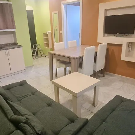 Kara Family Apart Aparthotel