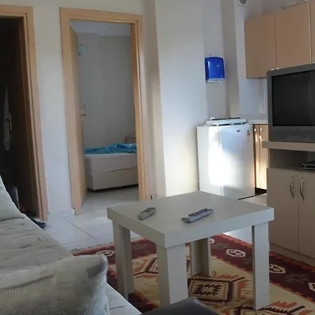 Aparthotel Kara Family Apart 2*